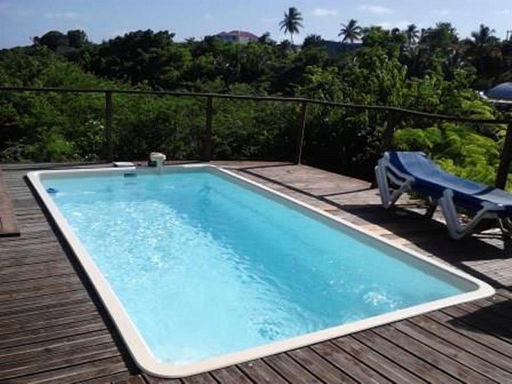 E.Gwada Hostel เลอโกซิเยร์ ภายนอก รูปภาพ